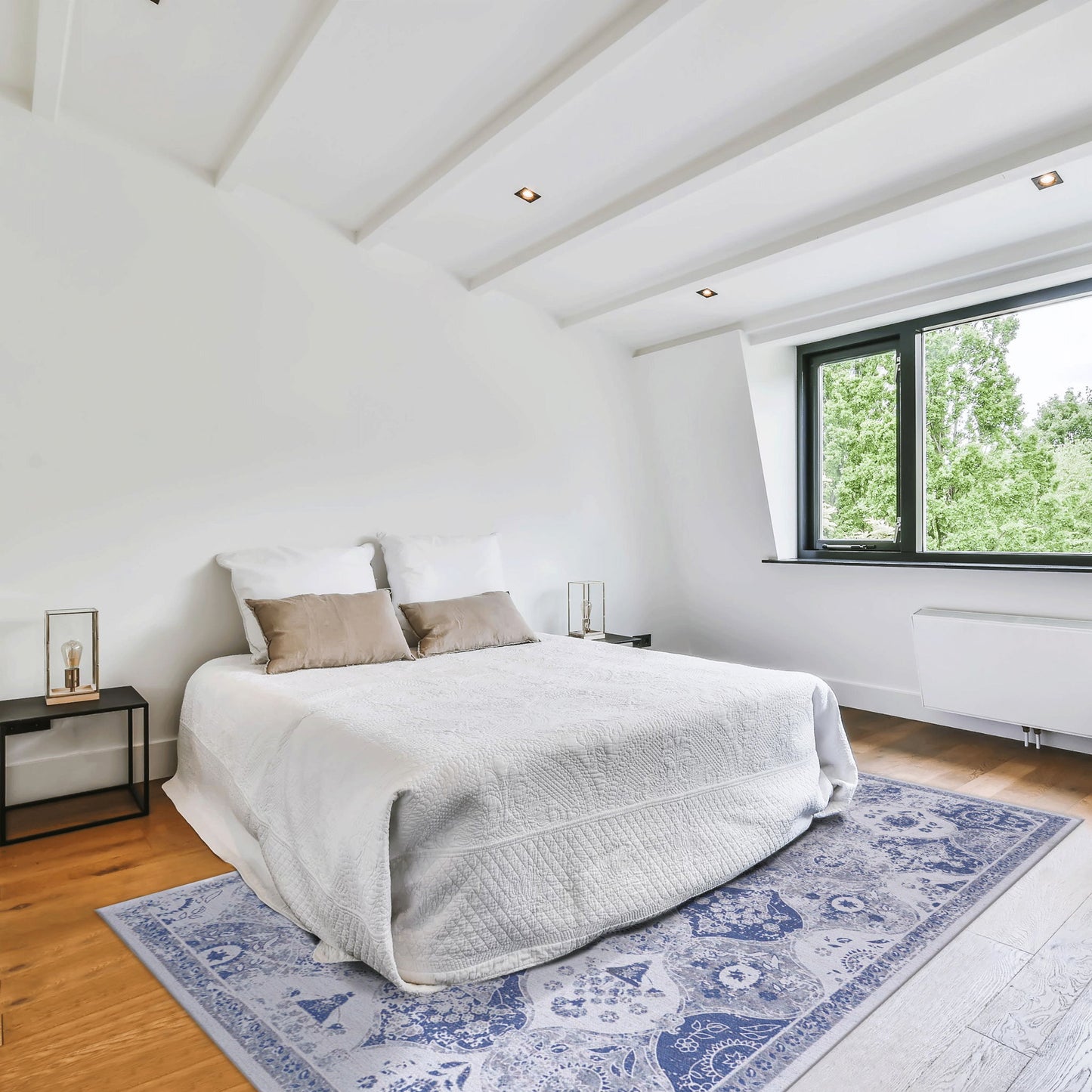 Maval - 6' X 9' Washable Area Rug - Blue