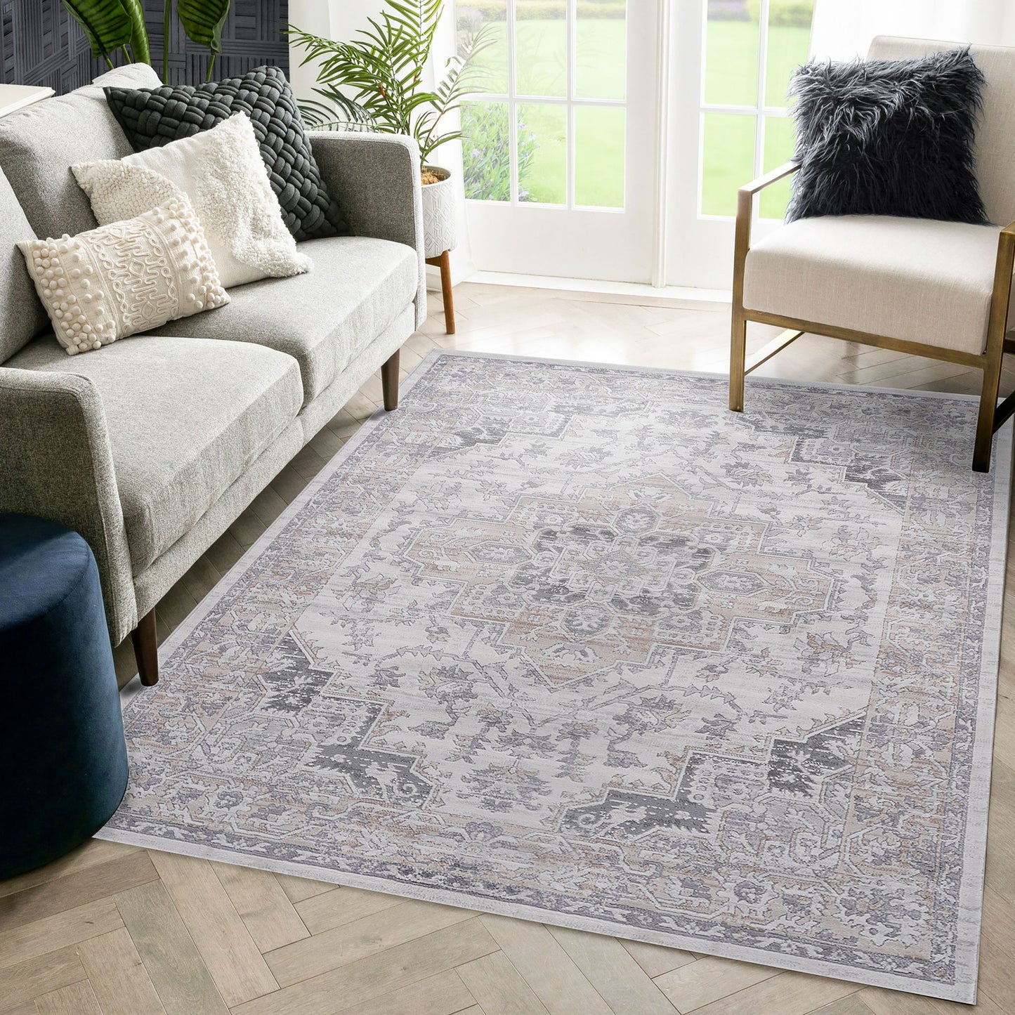 Marfi - 6' X 9' Oriental Area Rug - Ivory / Beige